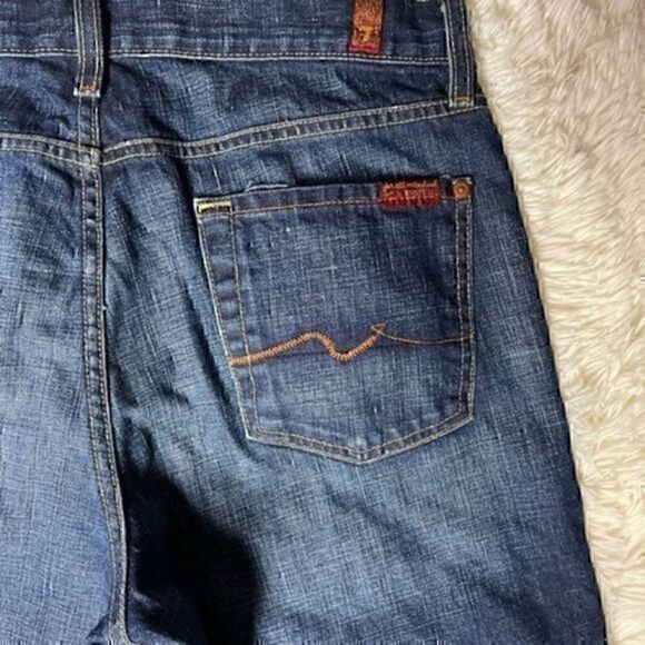 EUC Women’s 7 for All Mankind Straight Leg Jeans size 30 - Picture 7 of 9